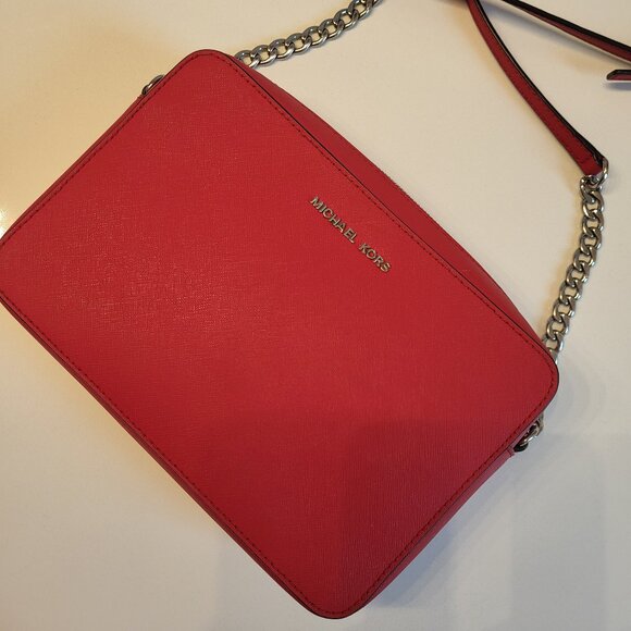 Michael Kors Red JetSet Crossbody - Picture 3 of 6